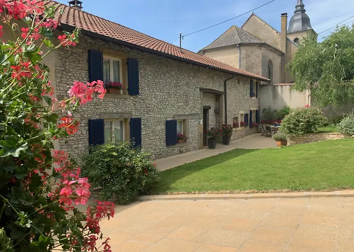 菈爵士布兰奇酒店 乡村民宿 *