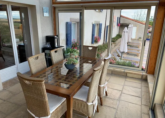 בית כפרי La Dame Blanche Bérig-Vintrange