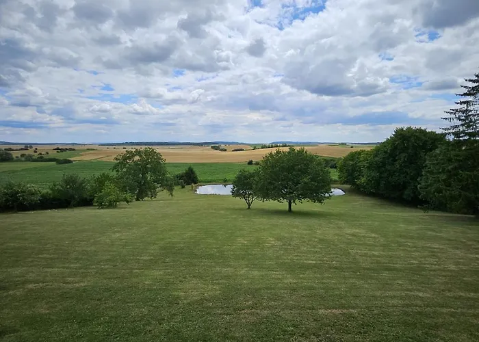 菈爵士布兰奇酒店 乡村民宿 *