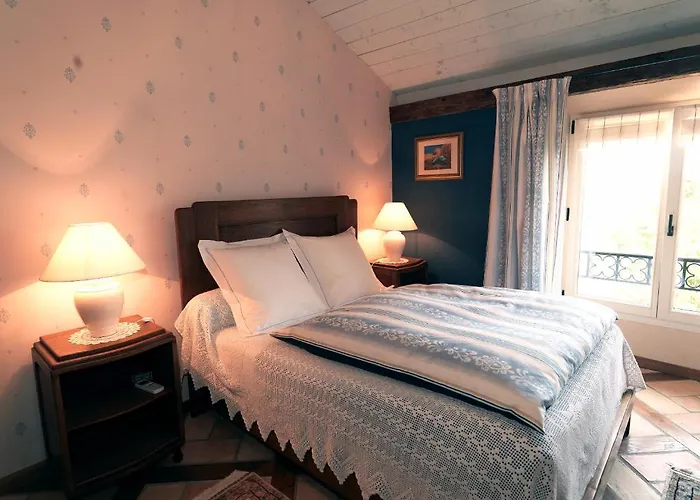 בית כפרי La Dame Blanche